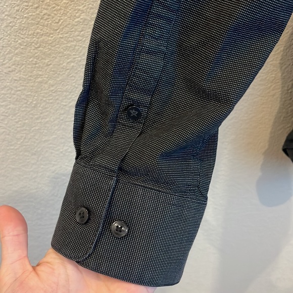 John Varvatos Micro Dot Button Down Dress Shirt Size 17.5R - Picture 7 of 9